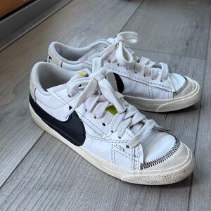 Nike Blazer Low 77 Jumbo White and Black Athletic Shoes
